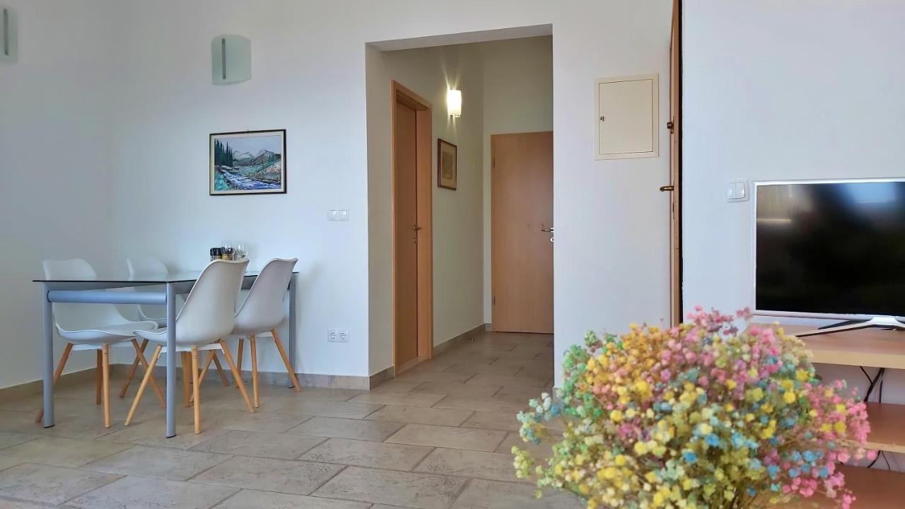 Borak Apartment